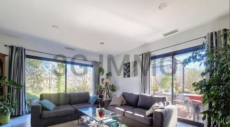 Maison d'architecte - 166 m² - 6 pièces