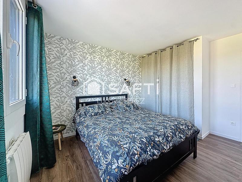 Maison - 170 m² - 6 pièces