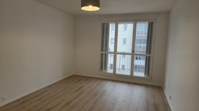 Appartement - 79 m² - 4 pièces