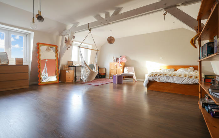 Maison - 192 m² - 6 pièces