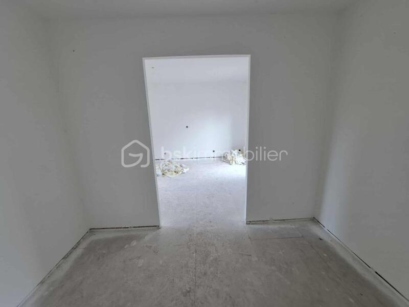 Maison - 190 m² - 5 pièces