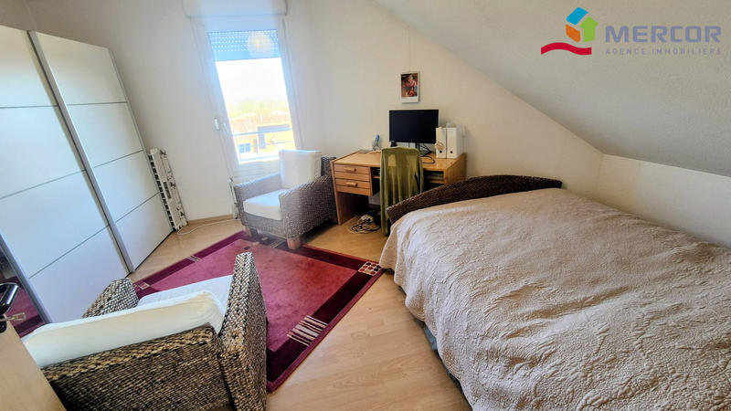 Appartement - 94 m² - 4 pièces