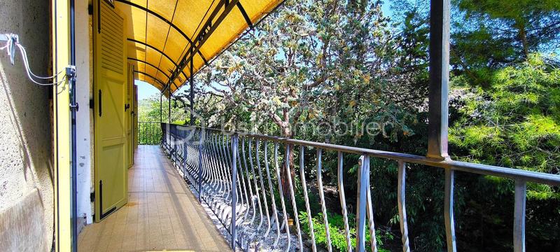 Maison - 95 m² - 3 pièces