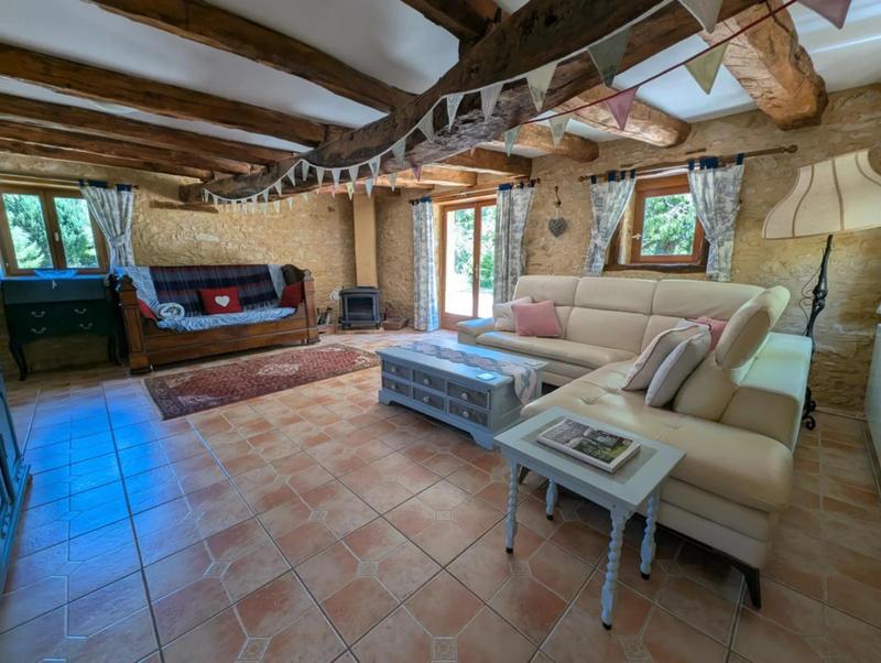 Maison - 260 m² - 9 pièces