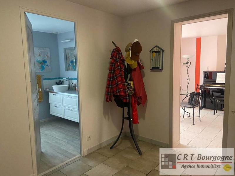 Maison ancienne - 177 m² - 9 pièces