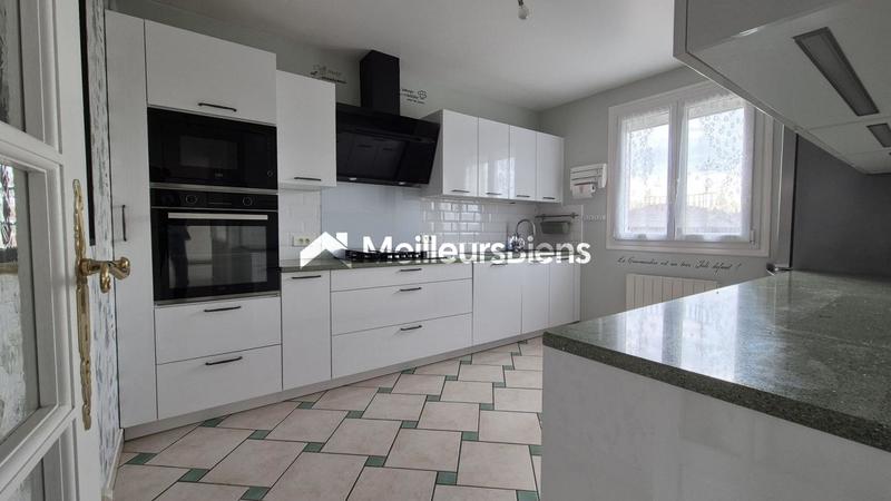 Maison - 113 m² - 6 pièces