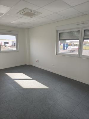 Bureau - 305 m²