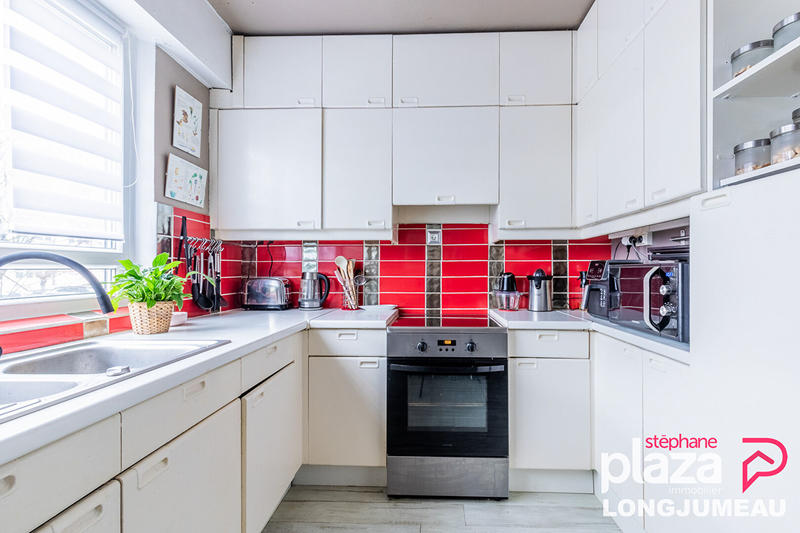 Appartement - 87 m² - 5 pièces