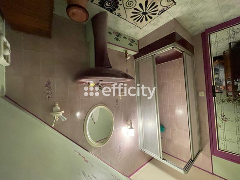 Maison - 155 m² - 8 pièces