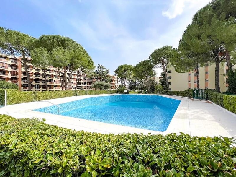 Appartement - 56 m² - 2 pièces