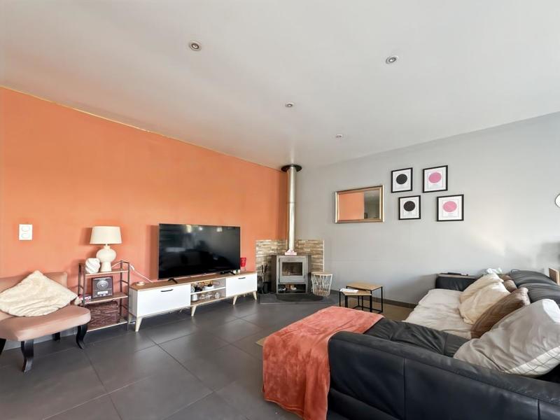 Maison - 143 m² - 5 pièces