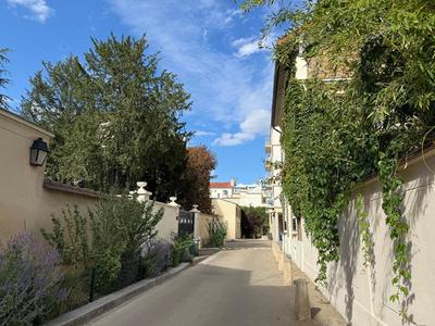 Maison - 131 m² - 6 pièces