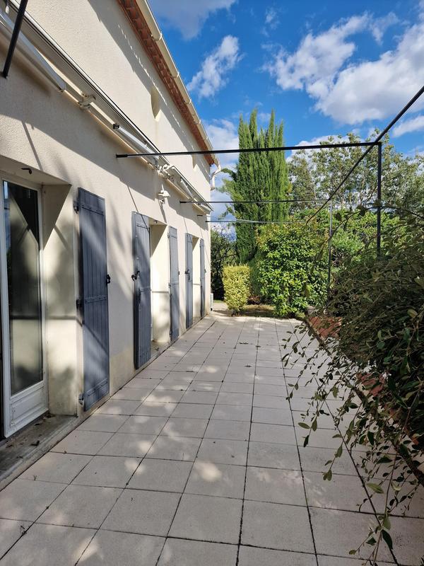 Maison - 184 m² - 6 pièces