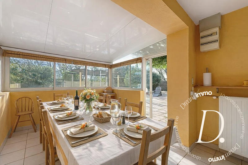 Mas - 405 m² - 17 pièces