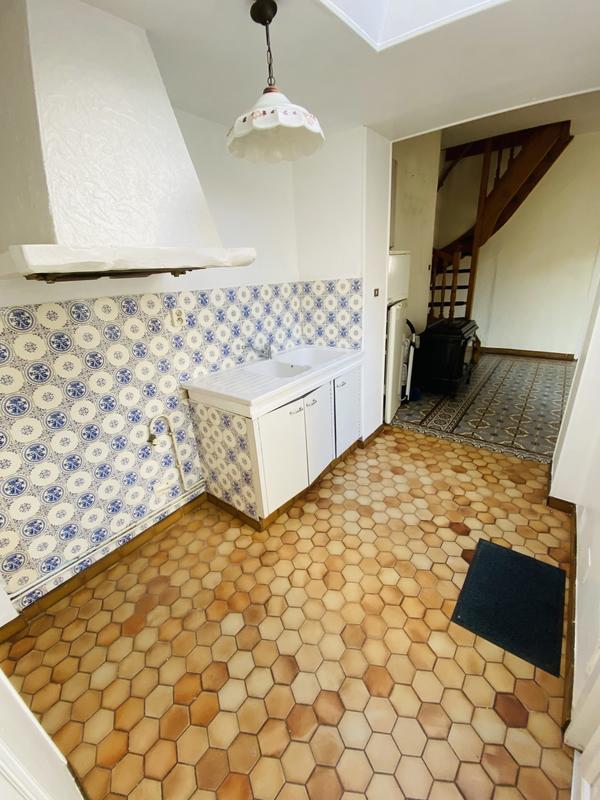 Maison - 68 m² - 6 pièces