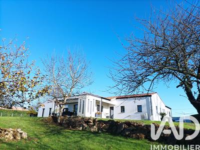 Maison de maîtres - 230 m² - 7 pièces