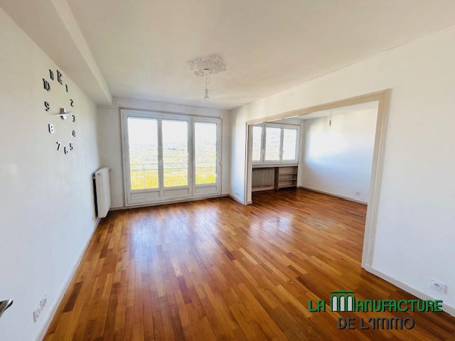 Appartement - 75 m² - 4 pièces
