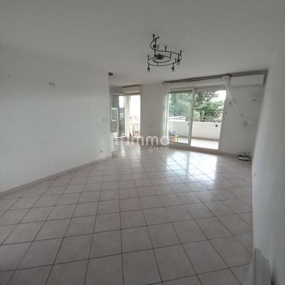 Appartement - 86 m² - 4 pièces