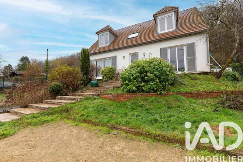 Maison - 143 m² - 6 pièces