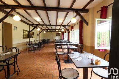 Local commercial - 396 m²