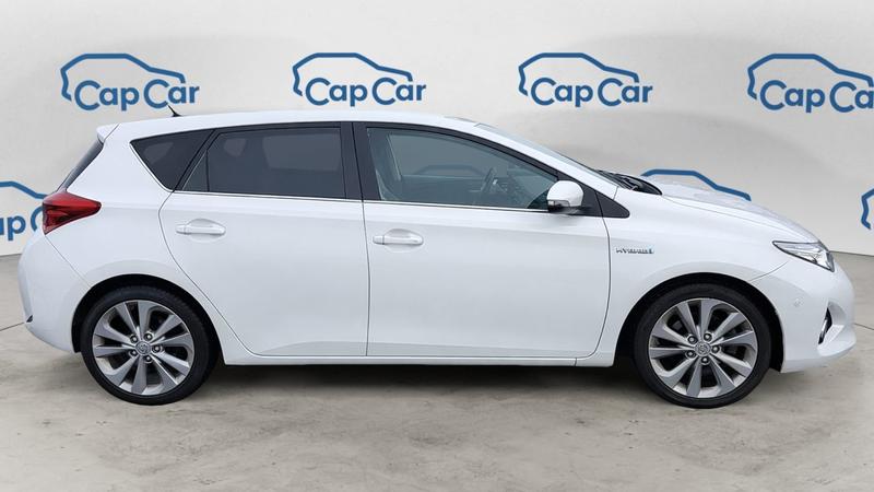 Toyota Auris II 1.8 Vvt-i 136 Cvt Executive - Automatique