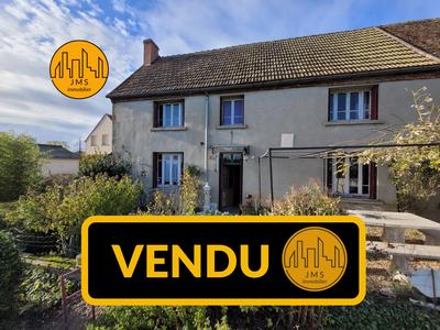 Maison - 103 m² - 4 pièces