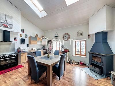 Maison - 150 m² - 5 pièces