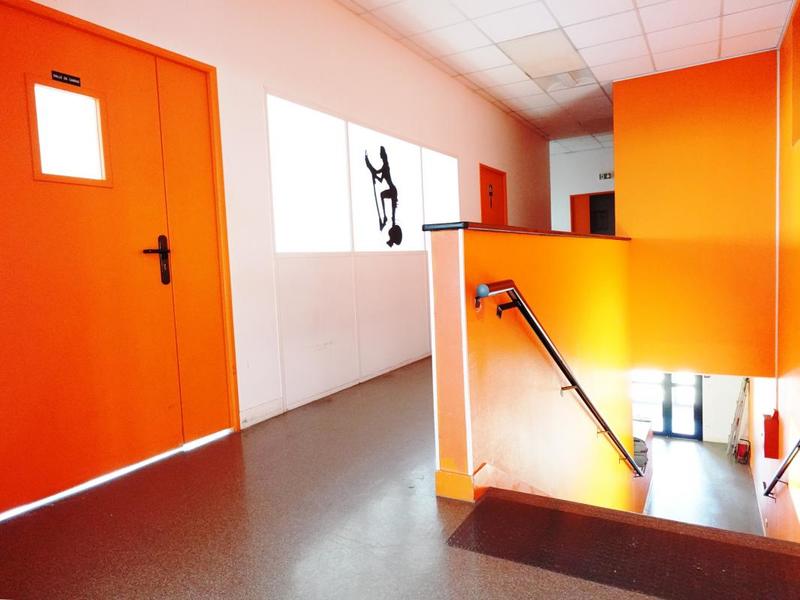 Local d'activité / Entrepôt - 460 m² - 4 pièces