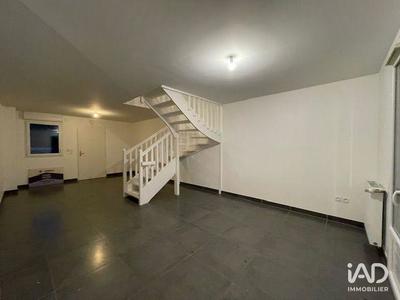 Maison - 96 m² - 5 pièces