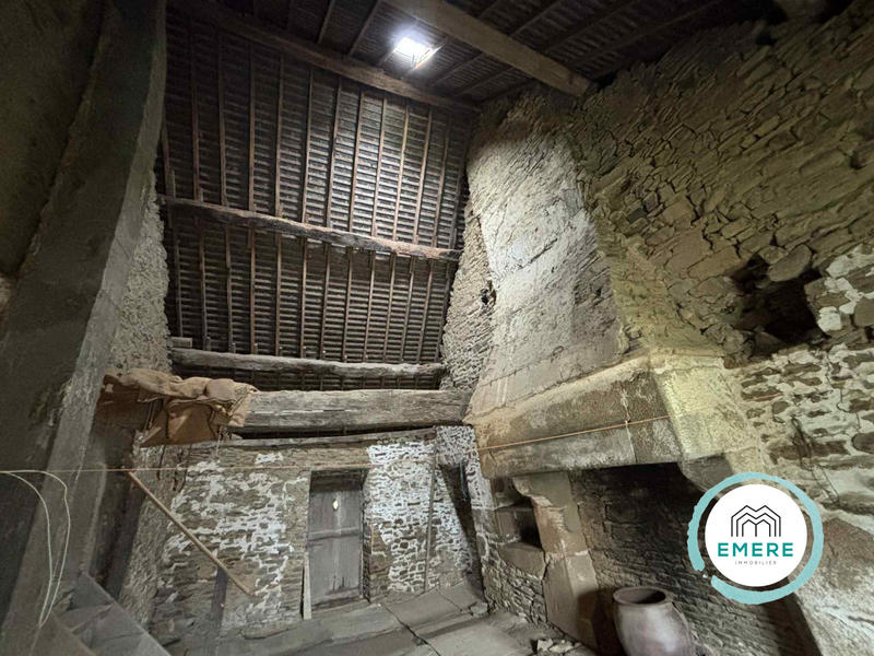 Maison ancienne - 100 m² - 5 pièces