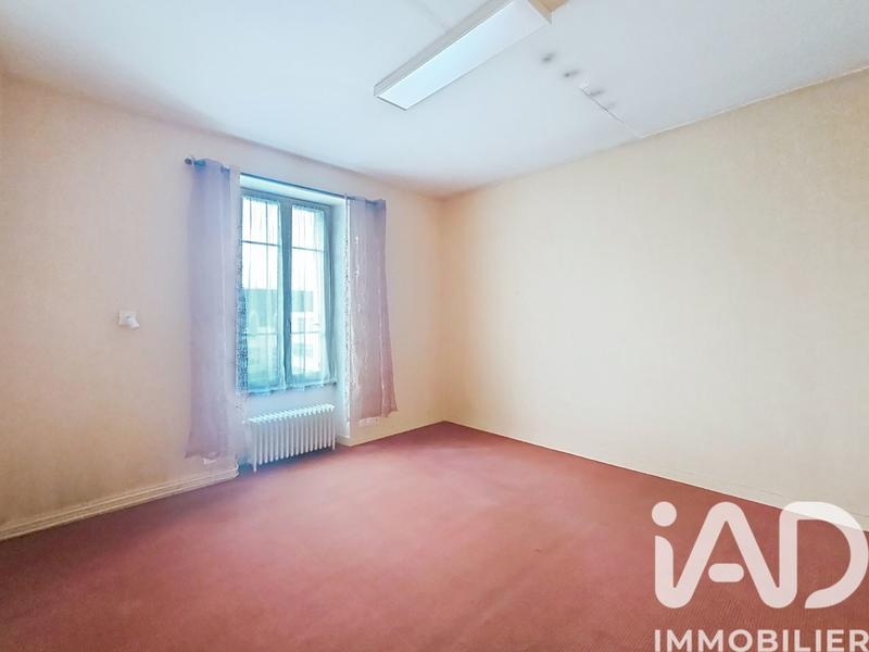 Maison - 240 m² - 11 pièces