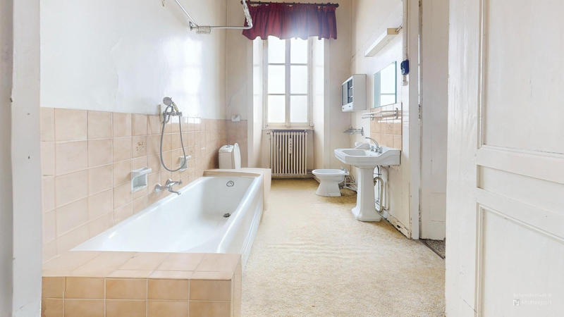 Appartement - 122 m² - 4 pièces