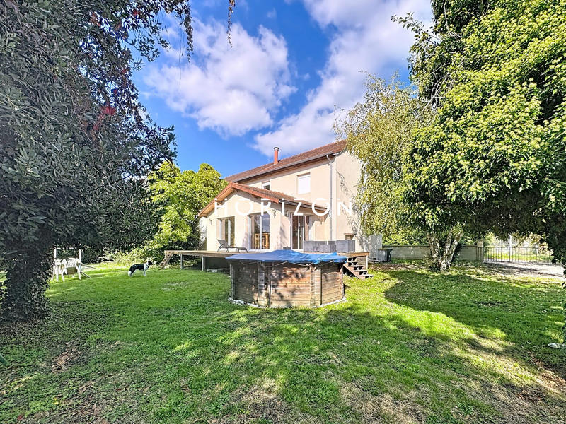 Maison ancienne - 175 m² - 7 pièces