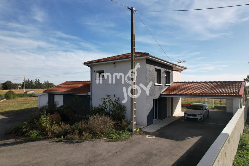 Maison - 101 m² - 4 pièces