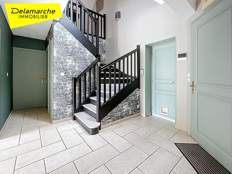 Maison - 189 m² - 8 pièces