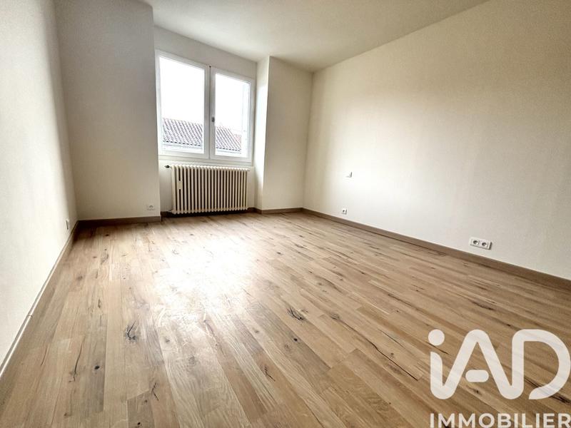 Appartement - 120 m² - 3 pièces
