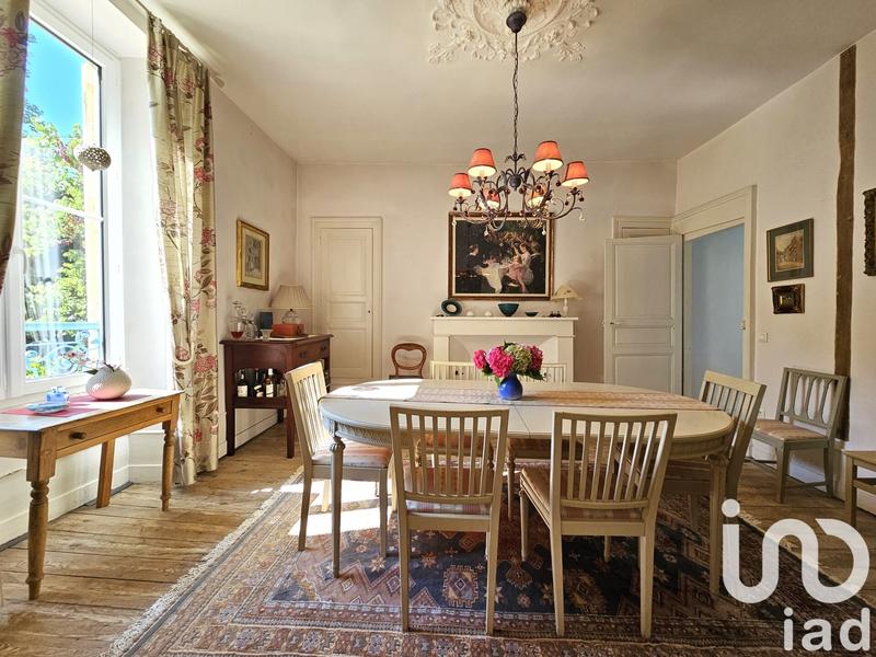 Maison de ville - 304 m² - 10 pièces