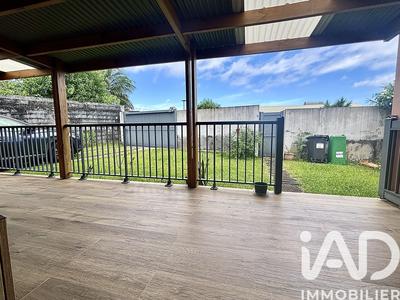 Maison - 98 m² - 5 pièces