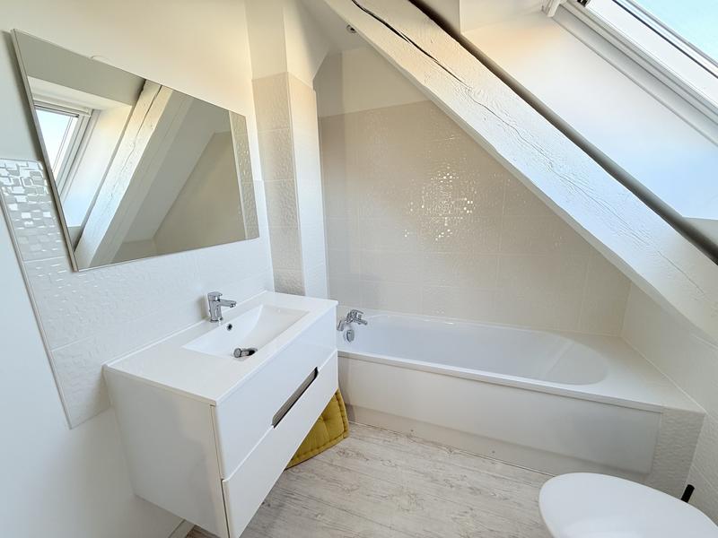 Appartement - 86 m² - 4 pièces