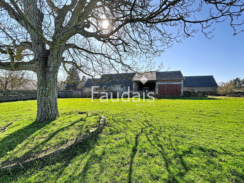 Maison - 210 m² - 1 pièce