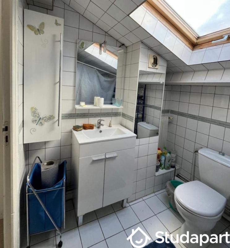 Chambre - 13 m² - 1 pièce