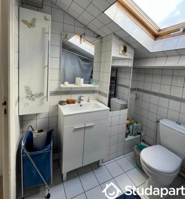 Chambre - 13 m² - 1 pièce