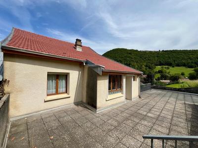 Maison - 137 m² - 5 pièces