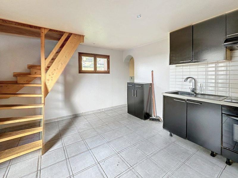 Villa - 100 m² - 5 pièces