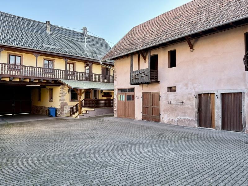 Maison - 160 m² - 8 pièces