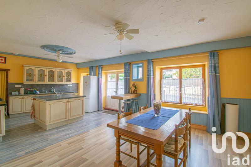 Maison - 172 m² - 8 pièces