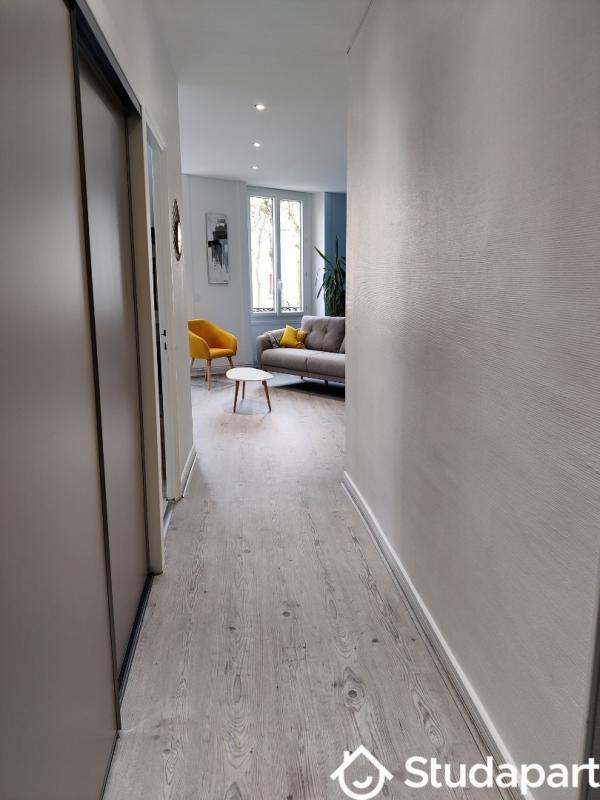 Chambre - 15 m² - 1 pièce