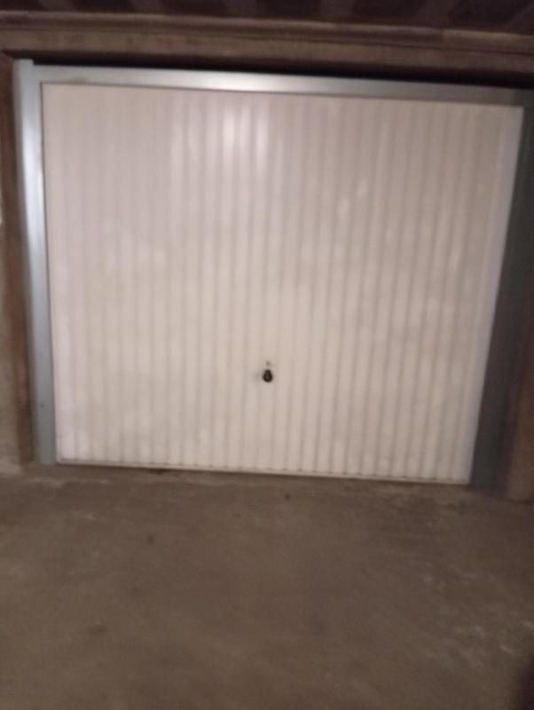 Parking / Garage - 13 m²