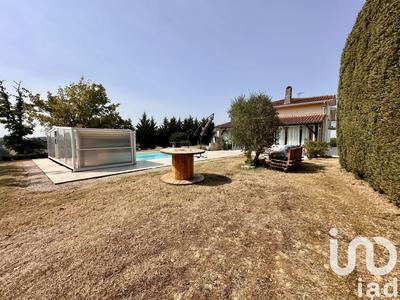 Maison de campagne - 300 m² - 9 pièces