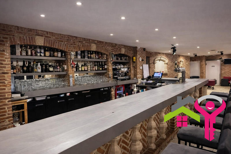 Fonds de commerce - Hôtellerie / Restauration - 300 m²